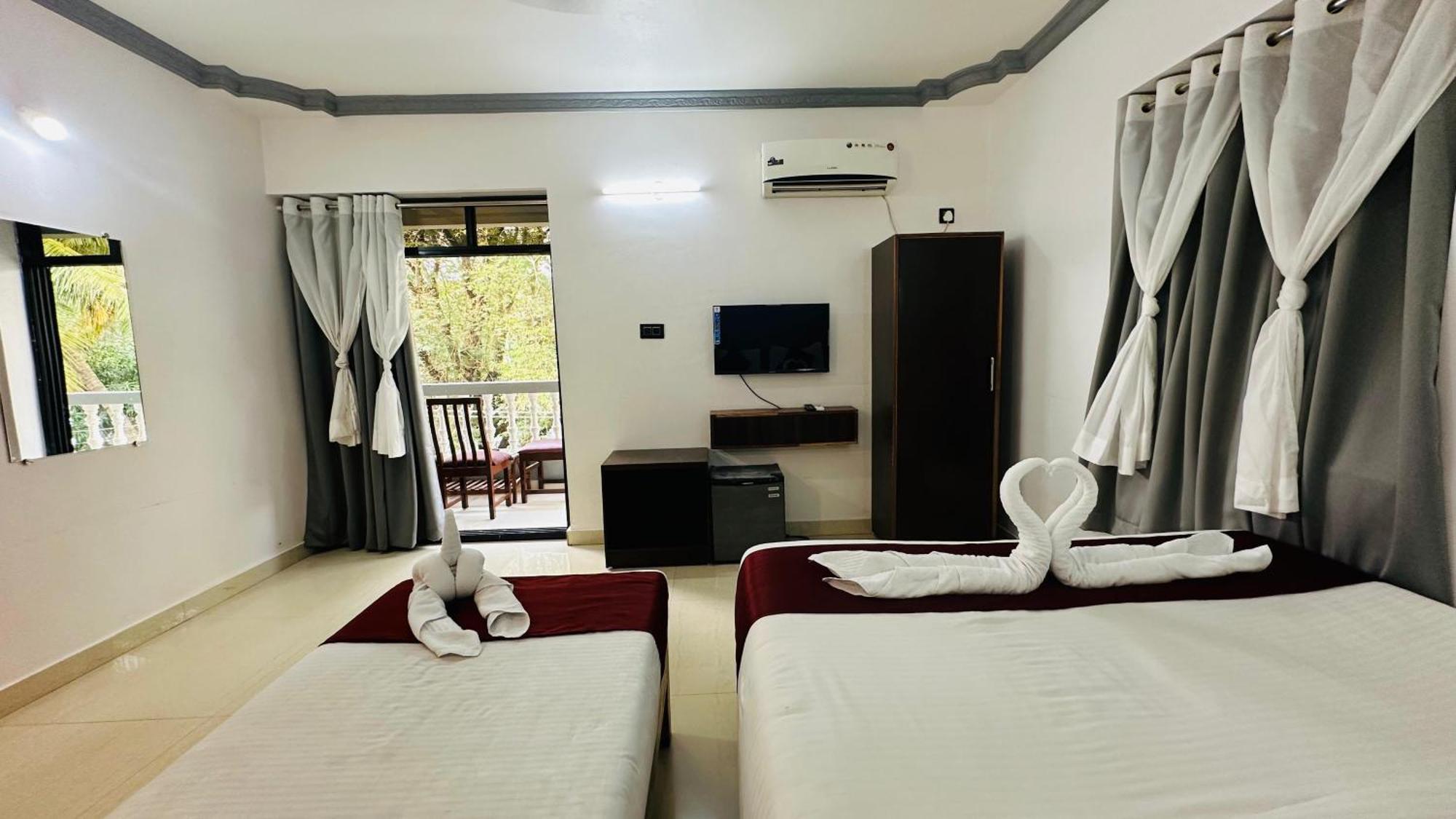 Hotel Baga Bay 200 Meters From Baga Beach Exterior foto